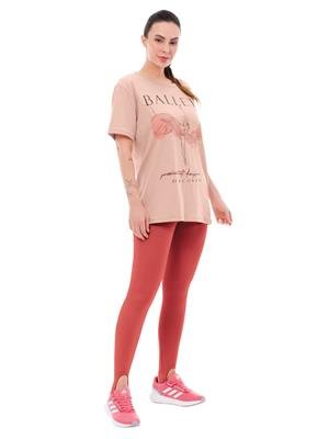 CAMISETA OVERSIZED DICORPO COM DECOTE CARECA E ESTAMPA BALLET 